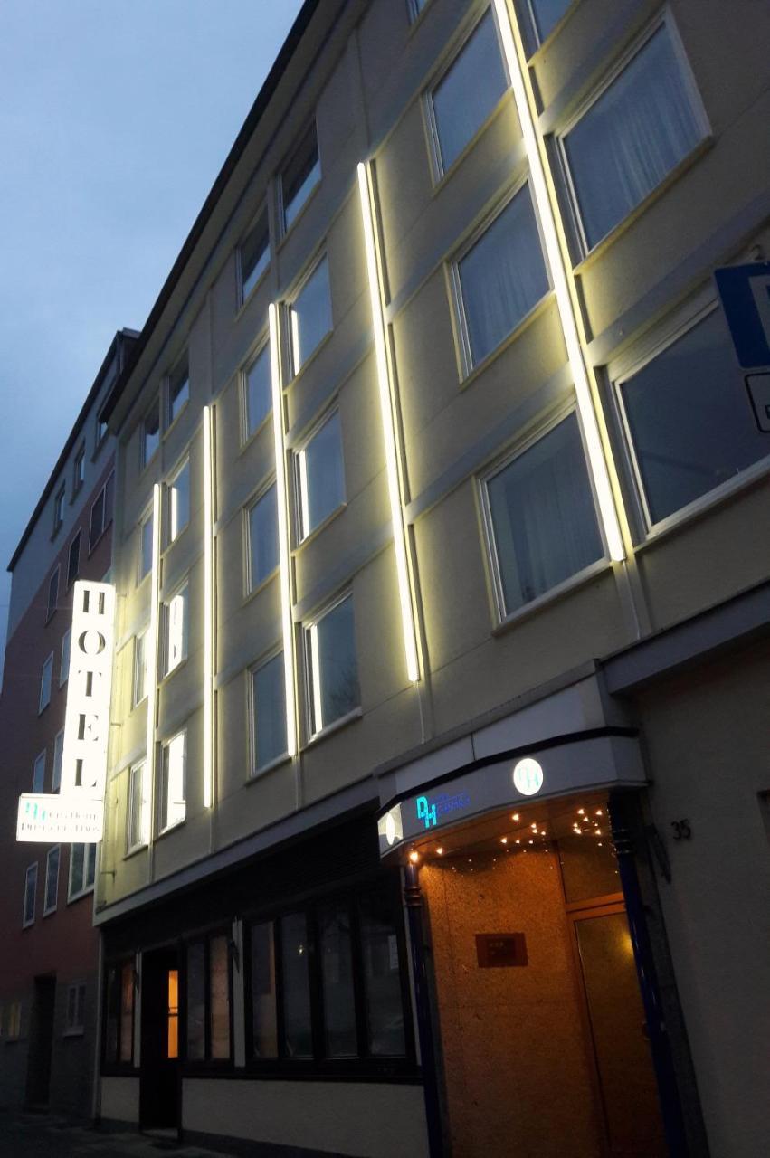 City Hotel By Celina Hagen  Exterior foto